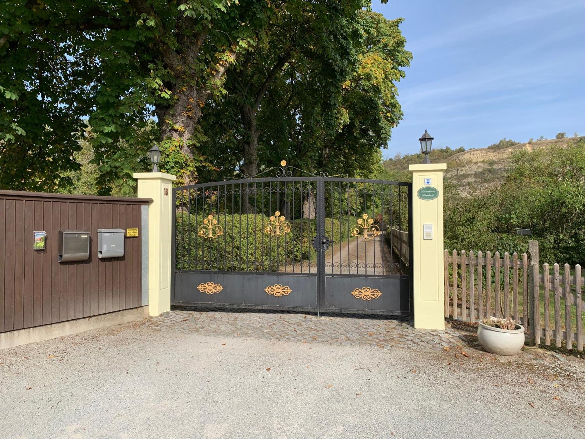 Landhaus Saaleck 萨勒河畔瑙姆堡 外观 照片